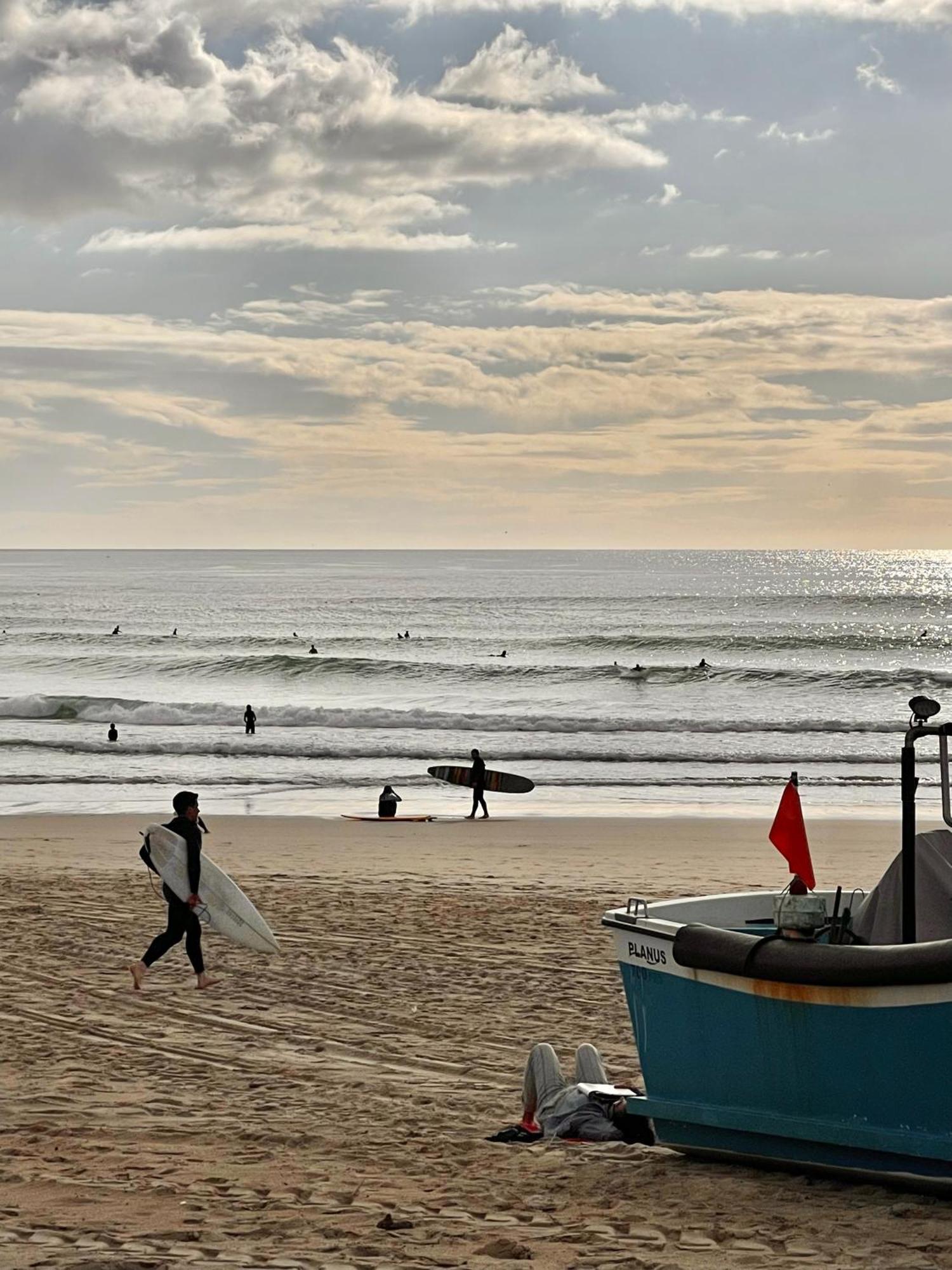 1-Bedroom Sea View Apartment With Private Balcony Costa Da Caparica, Just 5 Minutes From The Beach Costa da Caparica Exterior foto
